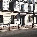 Hotel Champerret *