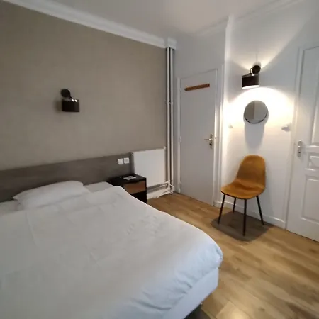 Hotel Champerret