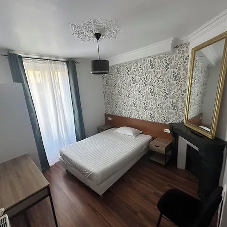 Champerret Hotel *