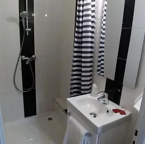 Hotel Champerret Levallois-Perret